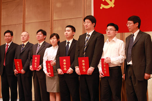 迎“七一”，樹新風(fēng)，比奉獻(xiàn)