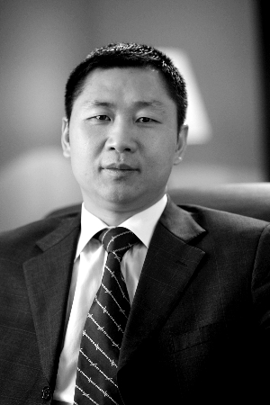 民生金融租賃股份公司總裁周?。捍?、飛機(jī)與商業(yè)物業(yè)租賃三駕馬車齊驅(qū)